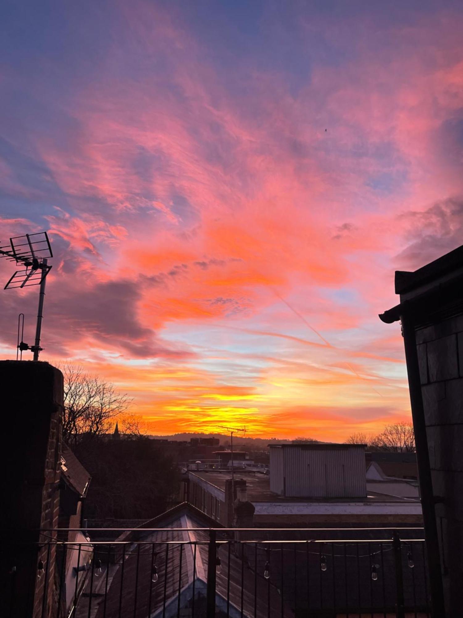 Epic Location, Views & Large Private Terrace Leilighet Windsor Eksteriør bilde